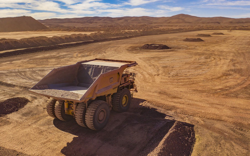 BID presta asesoría técnica para implementar norma EITI en el sector minero en Chile