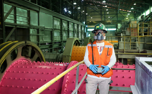 Codelco es la primera empresa de la gran minería en Chile en certificar 100 de sus operaciones en gestión energética