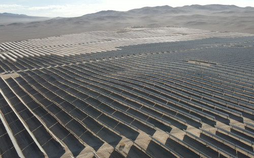 Destacan avances de la Región de Antofagasta en energías renovables, almacenamiento e hidrógeno verde en Exponor 2024