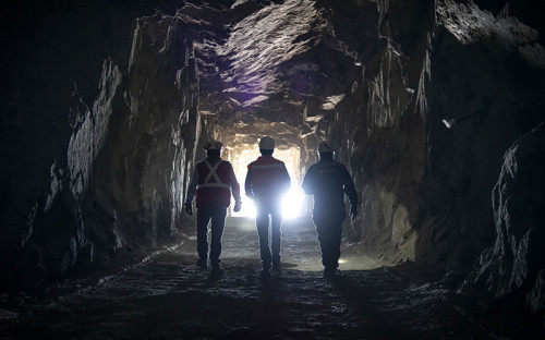 Enami aumenta pago de anticipos a pequeños mineros por hasta 30