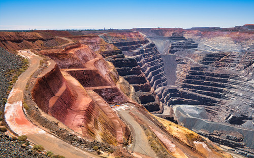 BHP lanza convocatoria en Chile y Latam buscando innovaciones para exploración y extracción de minerales críticos