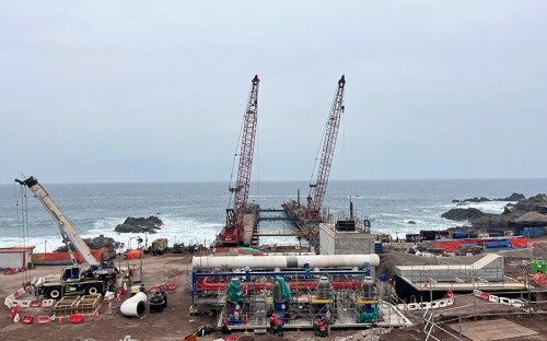 Codelco anuncia avance del 81 en la construcción de su primera planta desaladora
