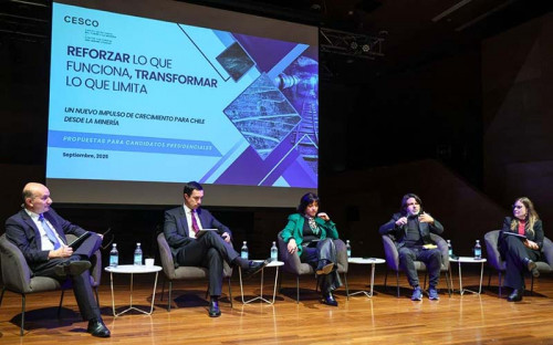 Cesco presenta programa de medidas para un nuevo impulso a la minería en el país