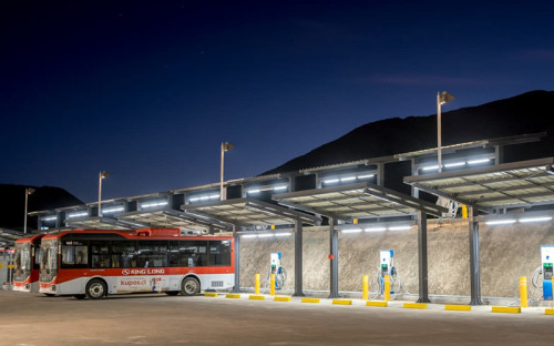 Copec inaugura electroterminal que convierte a Copiapó en la primera ciudad de América con transporte público 100% eléctrico