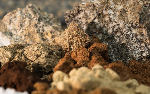 Aclara proyecta a Chile como país líder en tierras raras para la electromovilidad en Experiencia E 2025