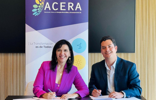 Firman acuerdo para impulsar la electrificación del transporte enfocada en la descarbonización en Chile y América Latina