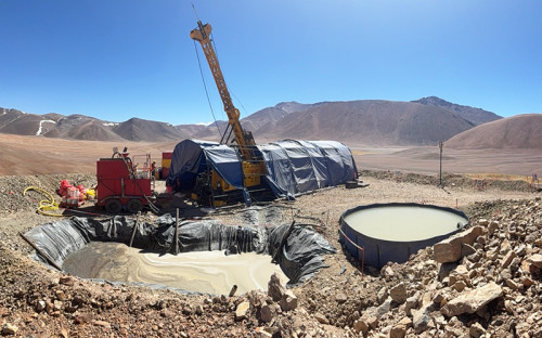 Mogotes Metals inicia perforación en el proyecto Filo Sur con foco en mineralización de cobre, oro y plata
