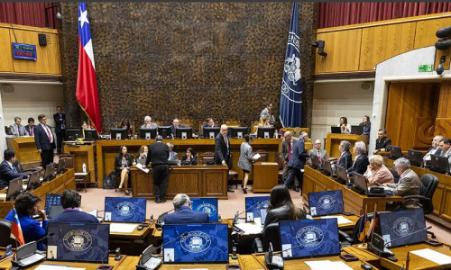 Senado retoma la discusión sobre proyecto de ley que perfecciona los sistemas medianos