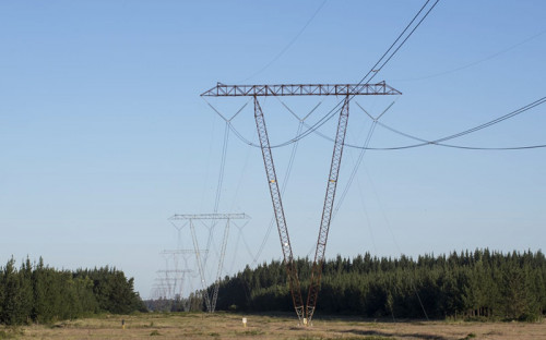 Biministro García anuncia Comité de Expertos para proponer mejoras a la regulación eléctrica