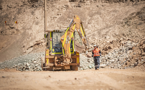 Analizan alcances operativos y normativos de la Ley SBAP en la pequeña y mediana minería