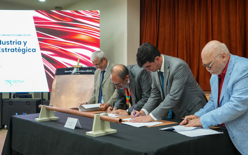 Codelco, Ministerio de Ciencia y universidades suscriben acuerdo para desarrollar cobre de alta pureza