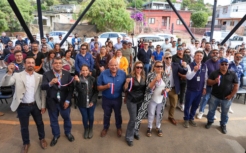 Codelco Ventanas pavimenta nuevo camino costero utilizando escoria de cobre