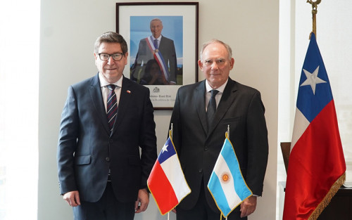Autoridades chilenas y argentinas reactivan coordinación del tratado minero binacional