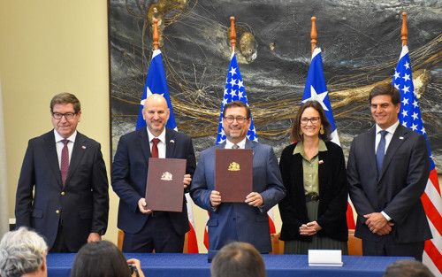 Chile y Estados Unidos formalizan acuerdos de cooperación en minerales críticos y seguridad