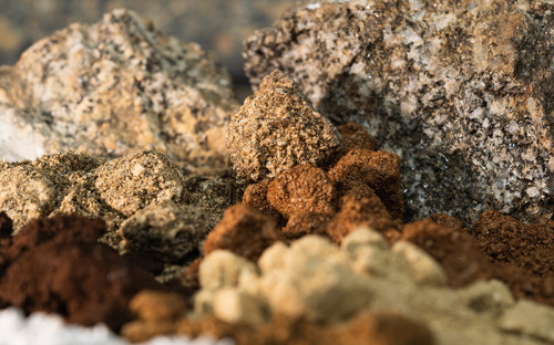Proyecto de ley define marco regulatorio para minerales críticos